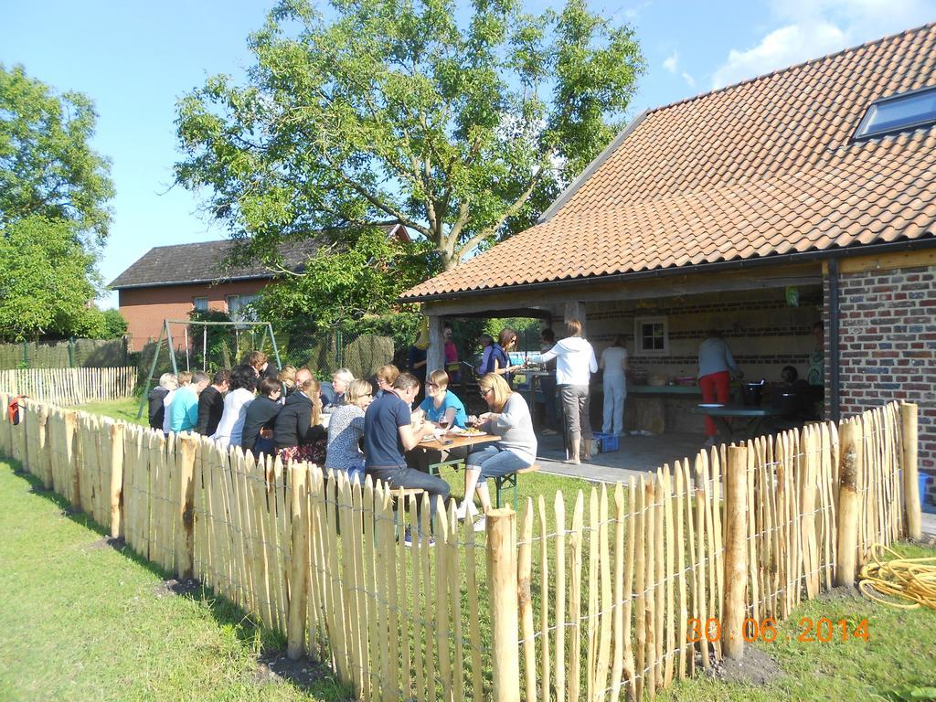 B&B Crijbohoeve Zutendaal Luaran gambar