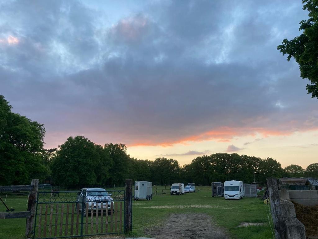 B&B Crijbohoeve Zutendaal Luaran gambar